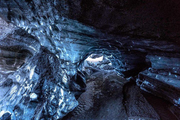 Private Katla Ice Cave and South Coast Tour: Seljalandsfoss, Vik and Skogafoss (6/12)