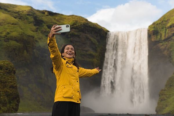South Shore Adventure: Reynisdrangar Sea Stacks, Skogafoss and Seljalandsfoss