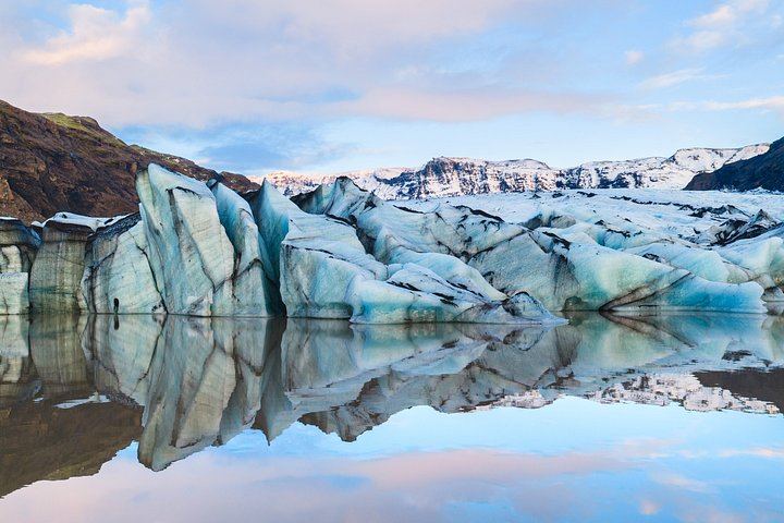 Your Day Tours South Coast Day Trip with Skogafoss, Reynisfjara and Vik (4/12)