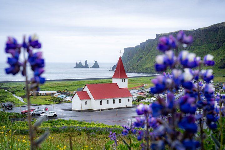 Your Day Tours South Coast Day Trip with Skogafoss, Reynisfjara and Vik (3/12)