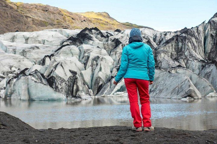 Chinese-Guided South Coast Day Tour with Sólheimasandur Plane Wreck and Waterfalls (5/5)