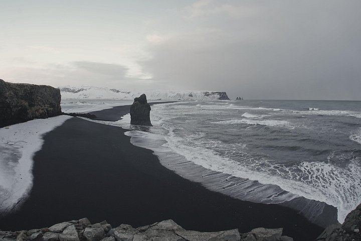 Small-Group South Coast Tour with Dyrhólaey, Reynisfjara and Three Waterfalls (2/9)