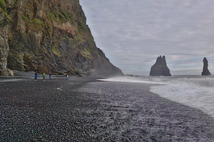 Small-Group South Coast Tour with Dyrhólaey, Reynisfjara and Three Waterfalls (5/9)
