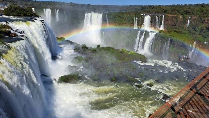 Private 2-Day Iguazu Falls Tour, Brazil Then Argentina, Jungle Train and Guide (4/10)