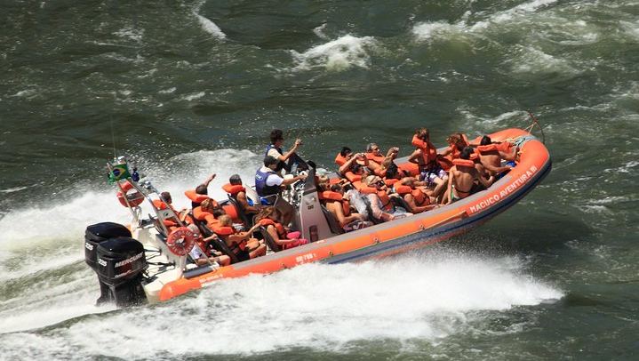 Iguassu Falls Brazilian Side Walkways and Macuco Safari Jeep, Trail and Boat Ride (1/12)