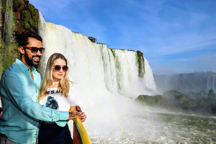 Iguassu Falls Brazilian Side Walkways and Macuco Safari Jeep, Trail and Boat Ride (12/12)