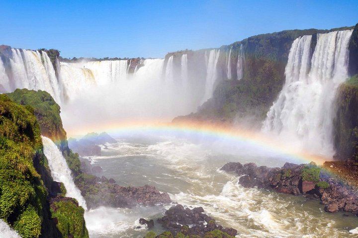 2-Day Iguazu Tour with Argentine Falls, Gran Aventura Boat Ride and Three Borders Cruise (8/12)