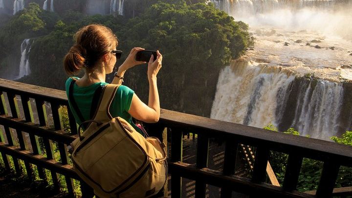 Brazilian Side of Iguassu Falls from Puerto Iguazu with Border Crossing (3/12)
