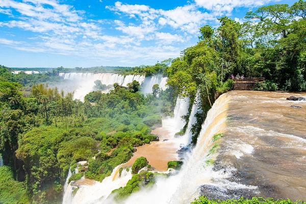 2-Day Iguazu Falls Tour from Puerto Iguazu, Both Sides, Bilingual Guide and Transfers