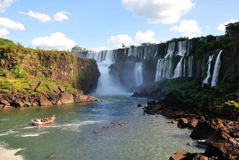 Iguazu Falls Argentine Side Day Trip from Foz do Iguacu with Border Crossing (1/8)