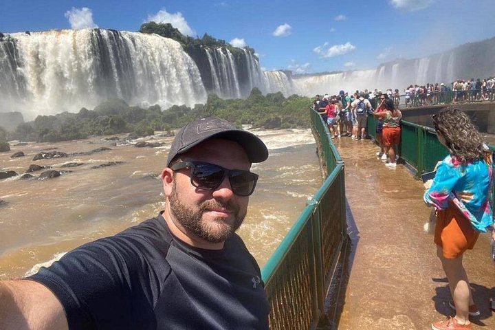 Iguazu Falls Private Day Tour in a New Vehicle, Foz do Iguacu and Puerto Iguazu (2/12)