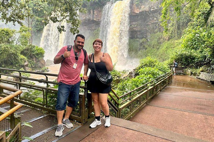 Iguazu Falls Private Day Tour in a New Vehicle, Foz do Iguacu and Puerto Iguazu (4/12)