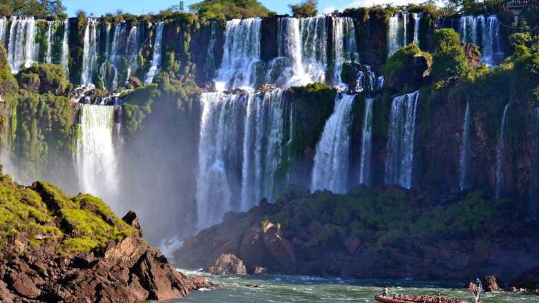 Six-Hour Guided Brazilian Side of Iguassu Falls with Foz do Iguacu Hotel Pickup (4/7)