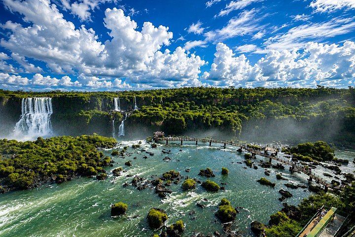 Iguazu Falls Argentine Side Day Trip from Foz do Iguacu with Bilingual Guide (1/9)