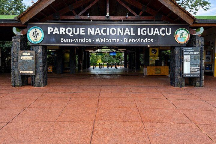 Iguazu Falls Argentine Side Day Trip from Foz do Iguacu with Bilingual Guide (5/9)