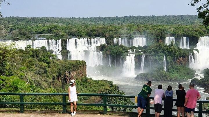 Iguazu Falls Full-Day Excursion with Hotel Pickup, Argentina then Brazil Sides (4/12)