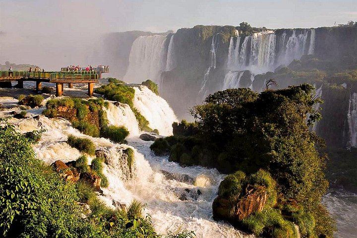 Brazilian Side of Iguassu Falls from Puerto Iguazu with Border Crossing (2/12)