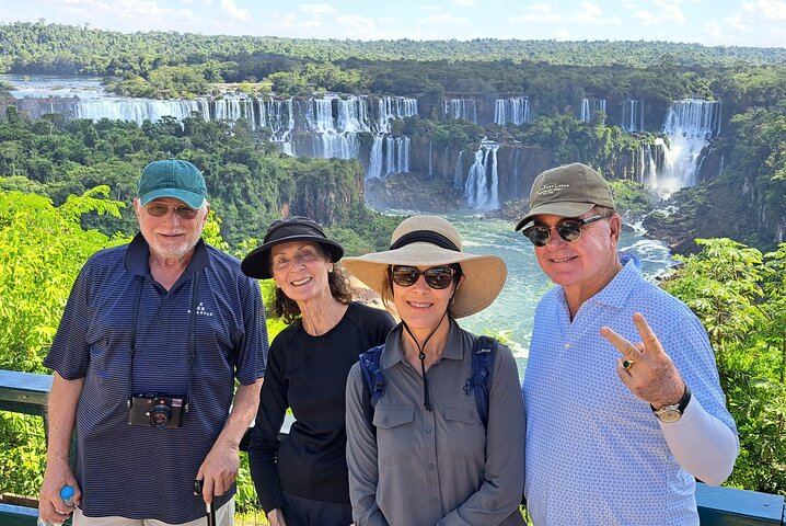 Private Iguazu Falls Day Trip with Bilingual Guide and Border Fast Lane (1/12)