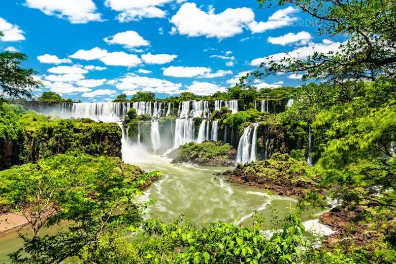 Iguazu Falls Argentina from Puerto Iguazu: Upper and Lower Trails, Optional Speedboat (1/7)