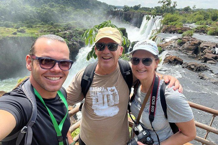 Private Solo 2-Day Iguazu Falls Tour, Brazil and Argentina, with Priority Border Crossing (1/12)