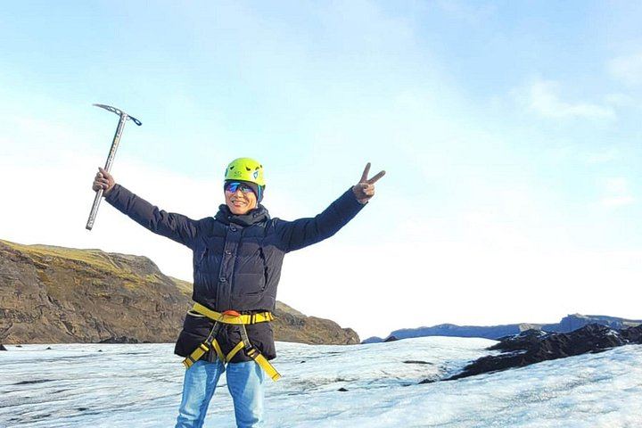 Solheimajokull Glacier Hike and Seljalandsfoss Day Trip with Sky Lagoon Pure Package (9/12)