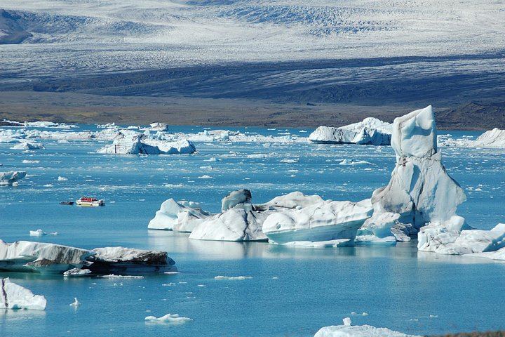 Jokulsarlon Iceberg Boat Cruise and South Coast Day Tour from Reykjavik BSI Terminal (10/12)