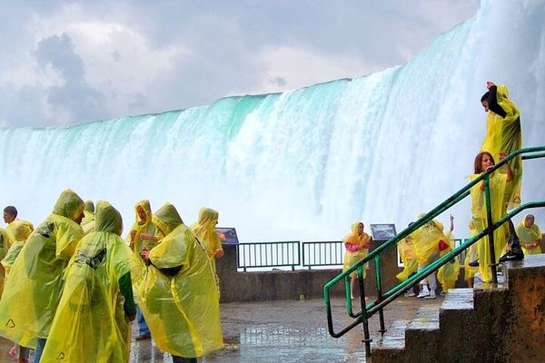 Niagara Falls Day Trip from Toronto with Journey Behind the Falls and Boat Cruise Upgrade