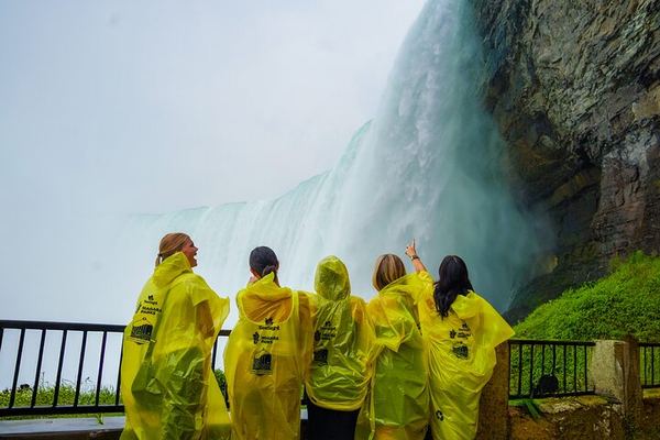 Niagara Falls Tour from Toronto Hotels with Skylon Tower, Journey Behind the Falls