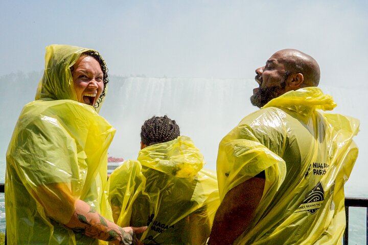 Niagara Falls Local Guide Tour: Incline Railway, Journey Behind the Falls, Boat Cruise (12/12)