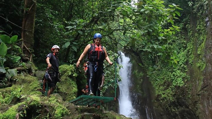 Pure Trek Rainforest Falls Combo: Waterfall Rappel, Jumps and Lunch, La Fortuna (4/12)