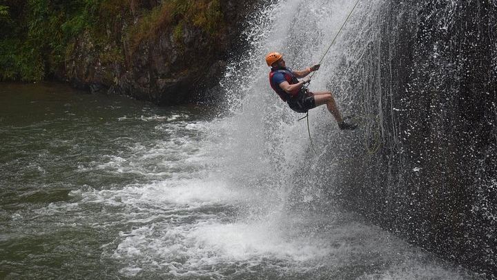 VIP Dalat Canyoning with Rope Training: Knots, Harness, Abseiling and Local Lunch (4/11)