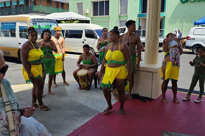 Sheppee Fun Tours: Emerald Pool, Trafalgar Falls and Morne Bruce, Dominica (7/7)