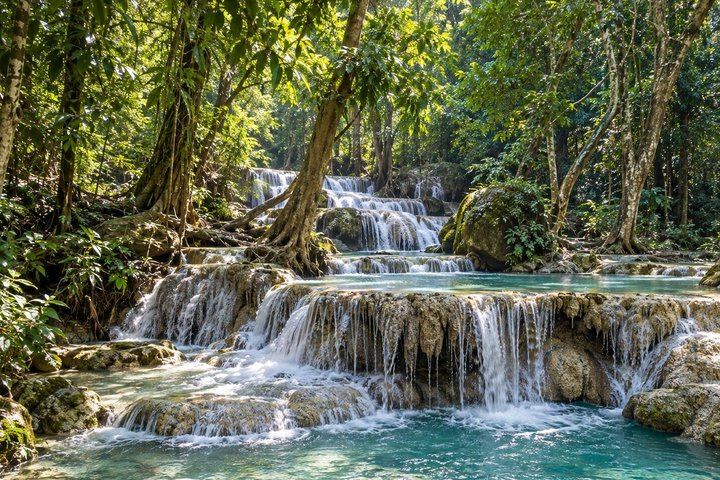 Private Erawan Falls, Wat Tham Phu Wa and Wat Tham Sua Temple Day Trip from Bangkok (2/6)
