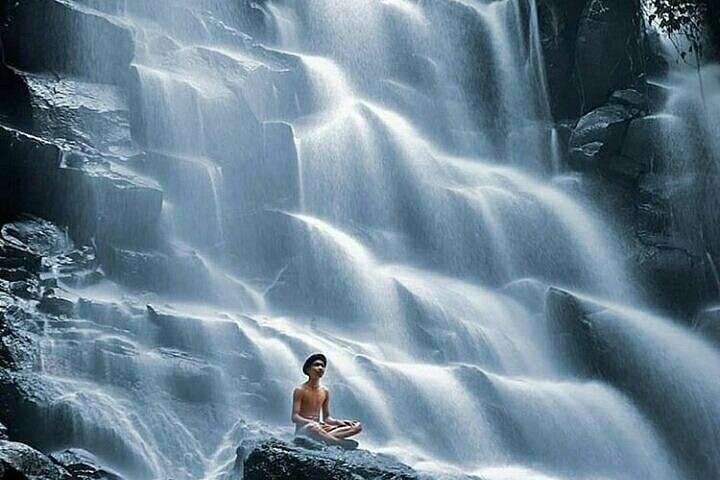 Tibumana and Kanto Lampo Private Waterfall Tour With Wi-Fi Car and Entrance Tickets (1/7)