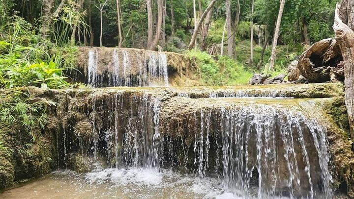 Private Erawan Falls, River Kwai Boat Ride and Bridge Day Tour from Bangkok (2/12)