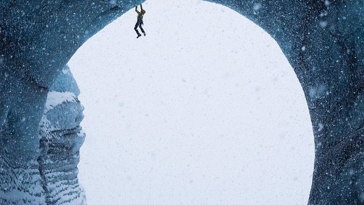Private 12-Hour Katla Ice Cave and South Coast Day Trip from Reykjavik with Glacier Gear (1/4)