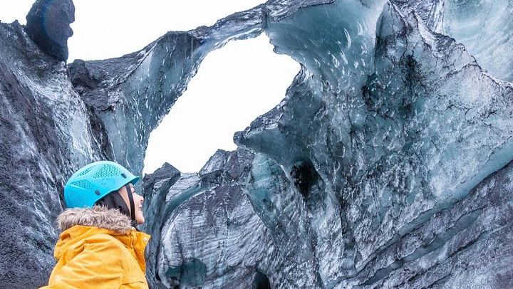 Katla Ice Cave Super Jeep Day Tour from Reykjavik with Skogafoss and Seljalandsfoss (4/7)