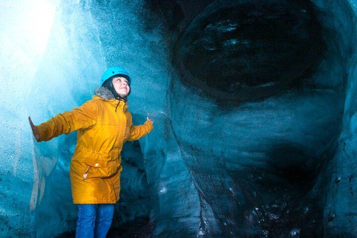 Katla Ice Cave Super Jeep Day Tour from Reykjavik with Skogafoss and Seljalandsfoss (1/7)
