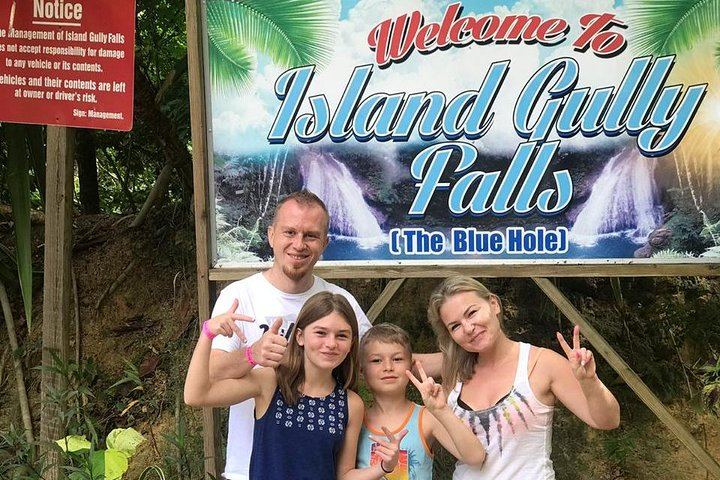 Dunn's River Falls with Falmouth and Columbus Park Stops, Port or Hotel Pickup (10/12)