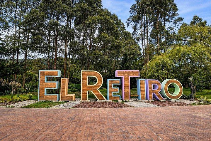 Half-Day El Retiro and Tequendamita Falls Private Pickup Tour from Medellin (5/11)