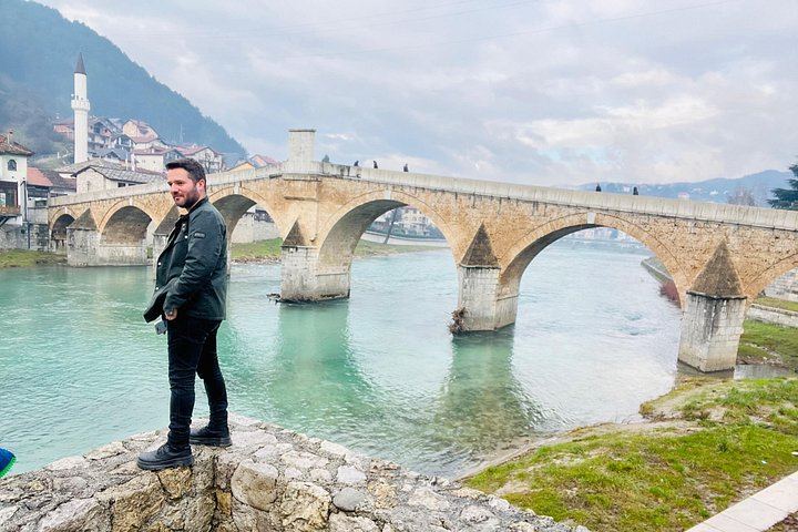 Private Sunny Herzegovina Tour from Sarajevo: Mostar, Kravice Falls and Three Towns (4/12)