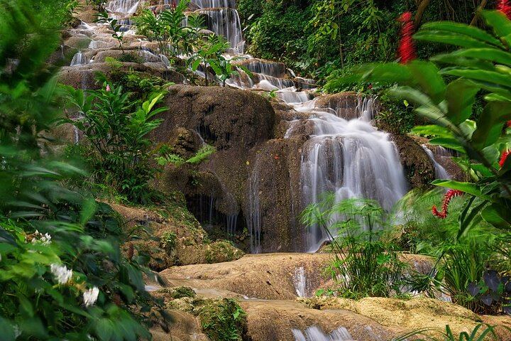 Private Konoko Falls and Blue Hole Combo Tour from Ocho Rios for Cruise Passengers (8/12)