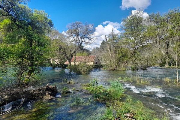 Small Group Krka Waterfalls and Skradin Tour from Zadar with Nova Travel and Boat