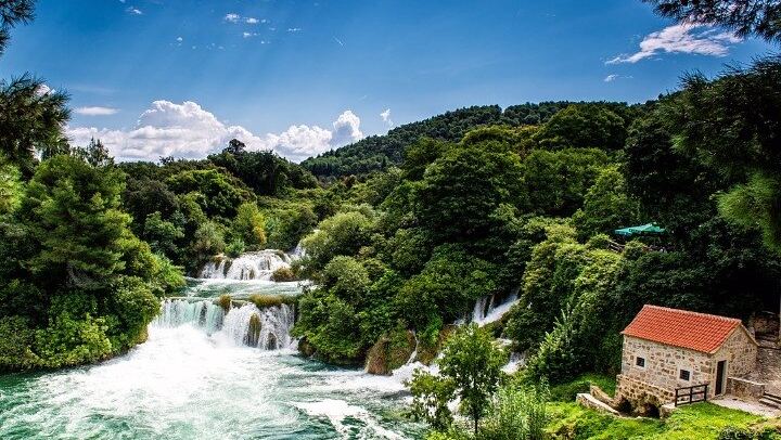 Private Krka Waterfalls and Zadar Old Town Tour for Cruise Ship Passengers (2/6)