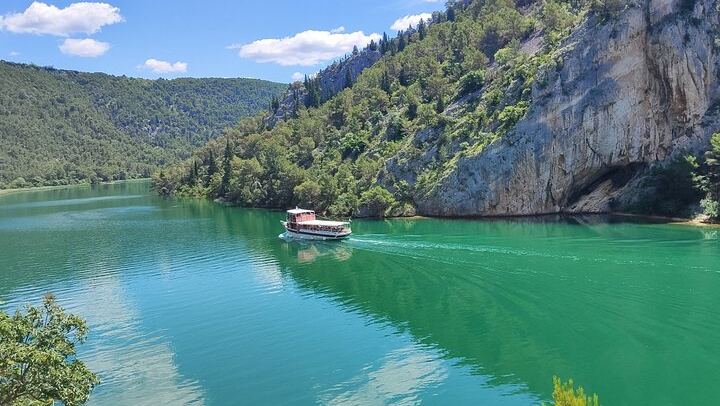 Private Half-Day Krka Waterfalls Tour from Sibenik with Licensed Driver-Guide (1/12)