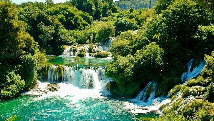 Krka Waterfalls and Skradin Afternoon Day Trip from Zadar with Jadera Booking (1/12)