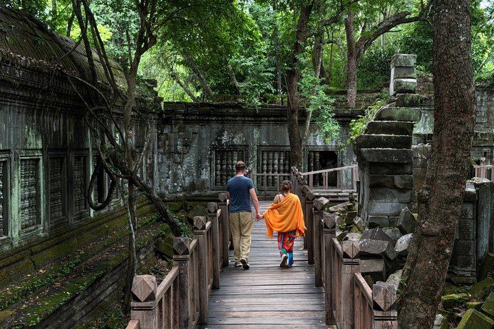 Kulen Mountain, Beng Mealea and Kampong Phluk Full-Day Tour, Entrance Fees Not Included (1/12)