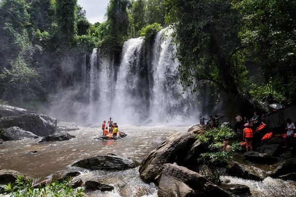 Private Kulen Mountain and Beng Mealea Day Tour, Kulen Ticket Included, Custom Start