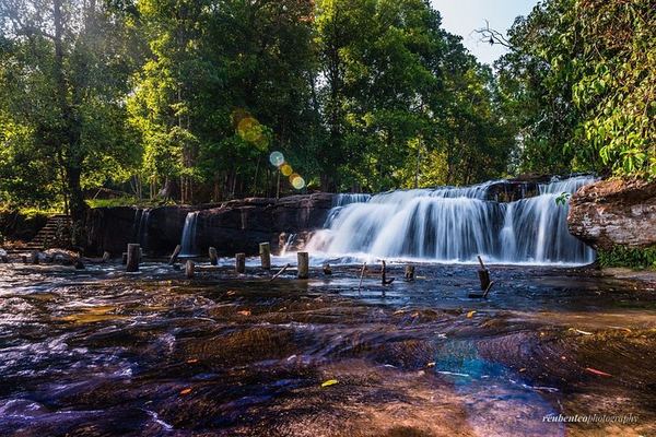 Phnom Kulen Small-Group Tour with 1000 Lingas River and Reclining Buddha, Max 12
