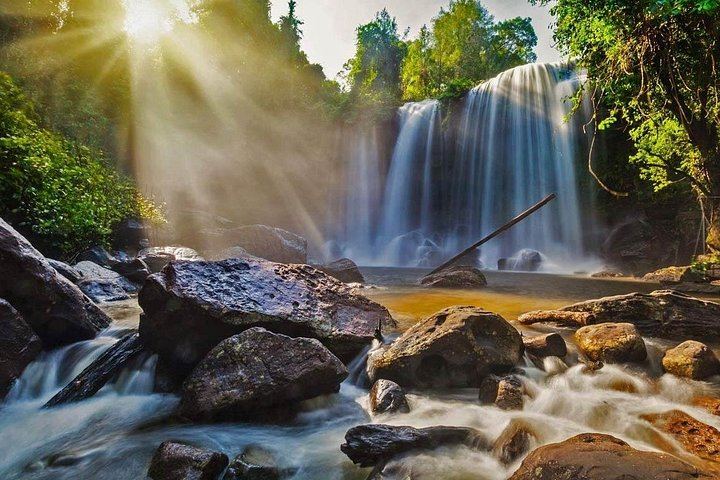 Phnom Kulen Small-Group Tour with 1000 Lingas River and Reclining Buddha, Max 12 (6/9)